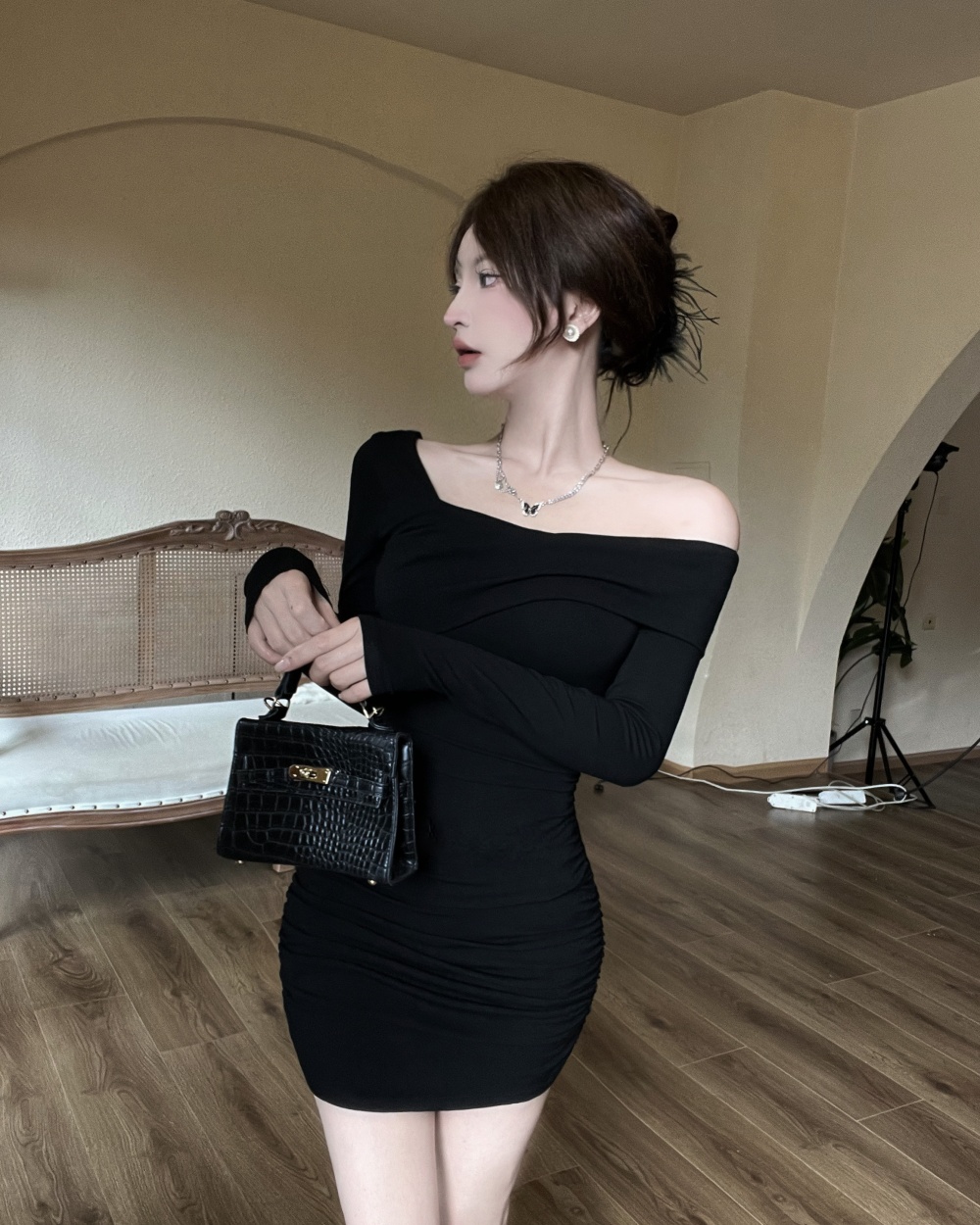 Package hip bottoming flat shoulder dress