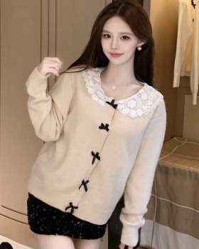 Sweet doll collar autumn and winter sweater for women