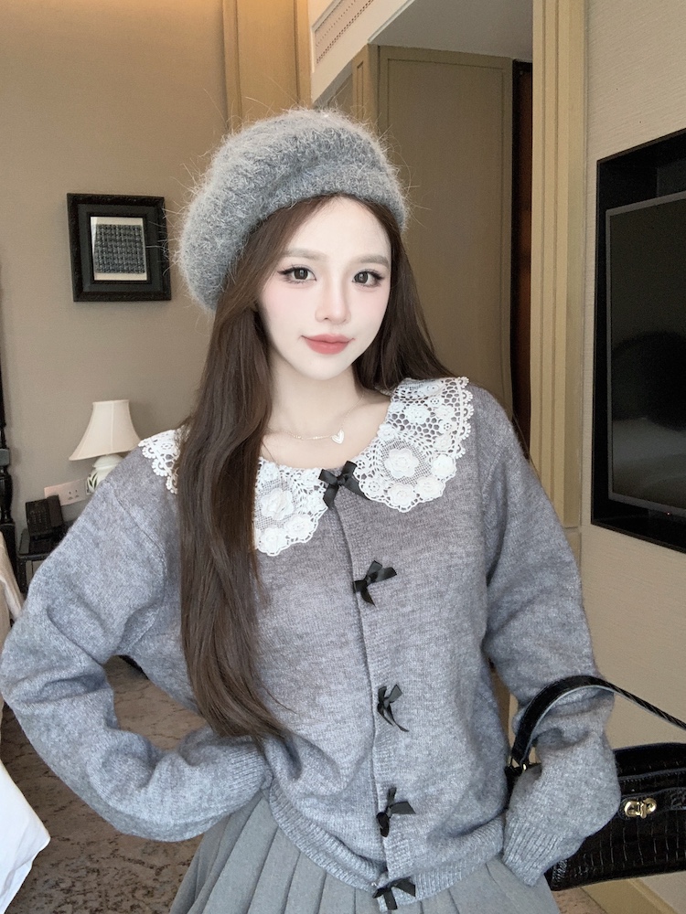 Sweet doll collar autumn and winter sweater for women