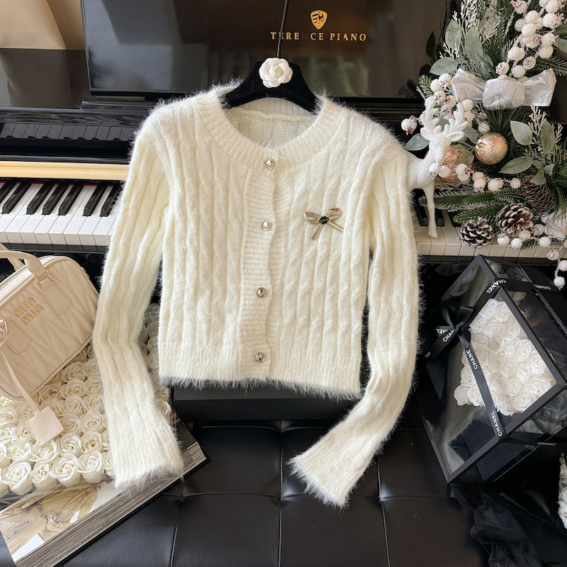 Autumn and winter knitted tops hippocampal hair sweater