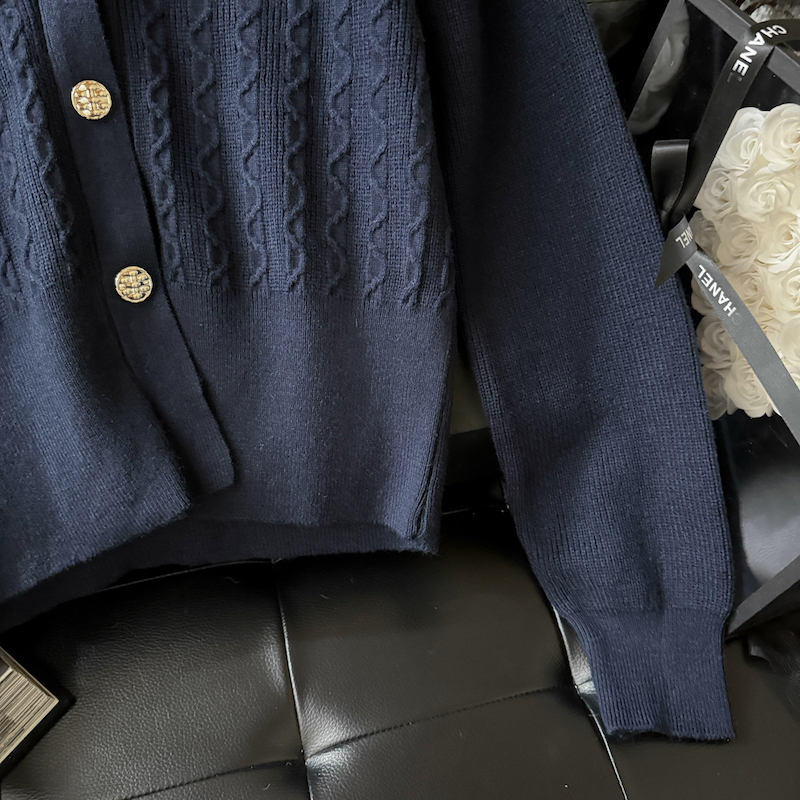 College navy blue coat knitted sweater