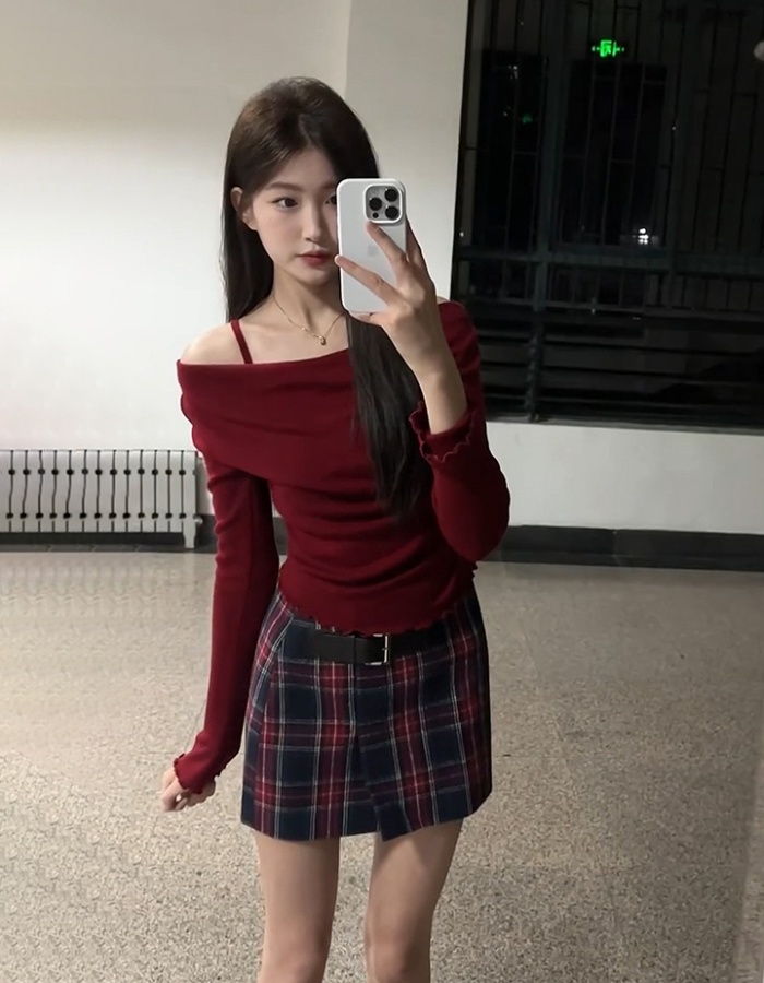 Fold autumn tops strapless wood ear sweater for women