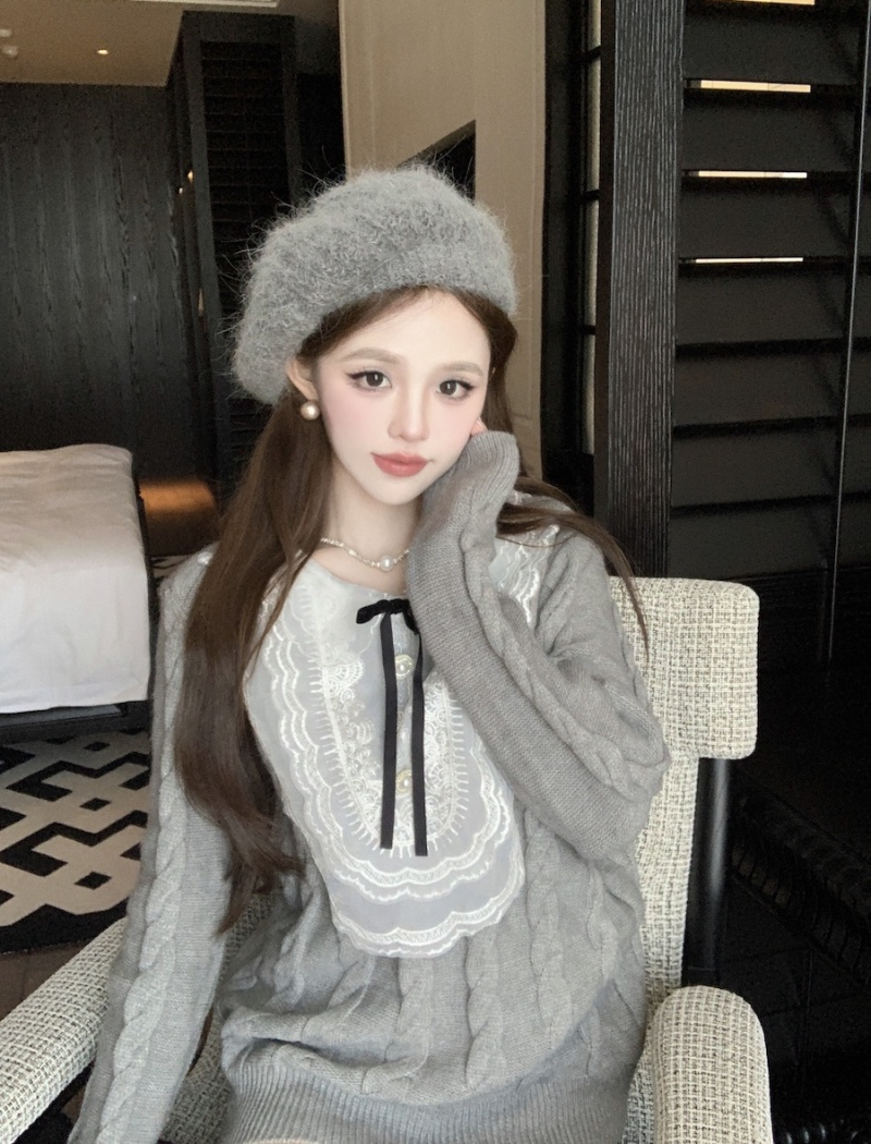 Retro doll collar autumn and winter sweater for women