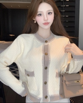 Short knitted coat temperament chanelstyle sweater for women