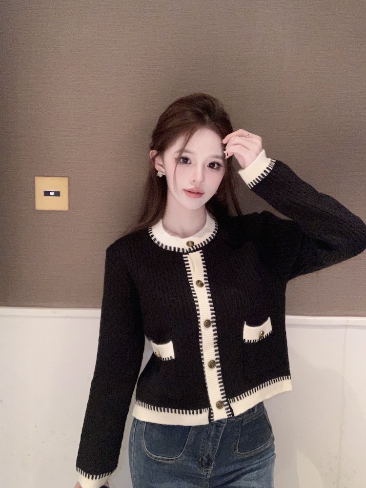 Short knitted coat temperament chanelstyle sweater for women