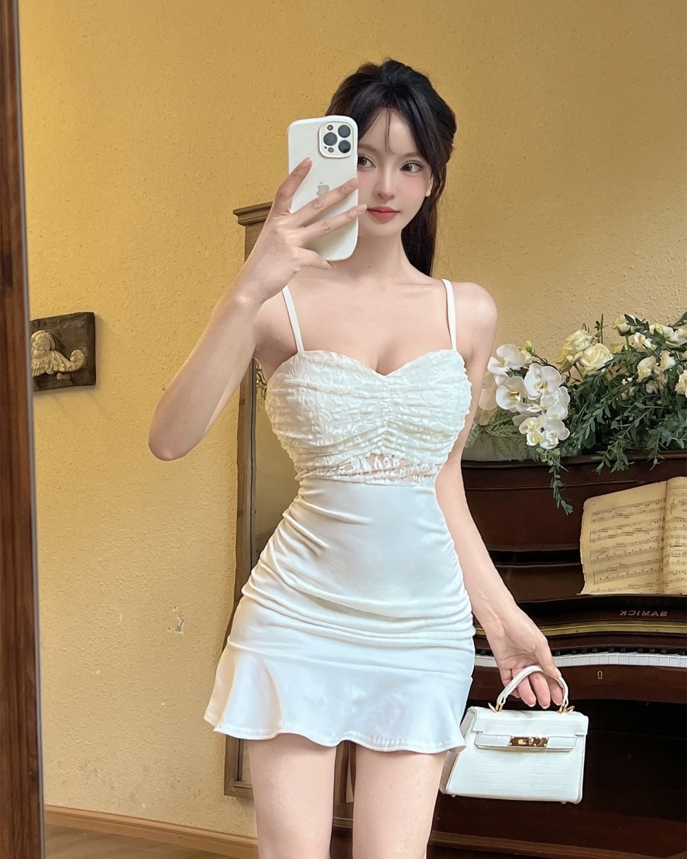 Sling package hip lace V-neck sexy bottoming dress