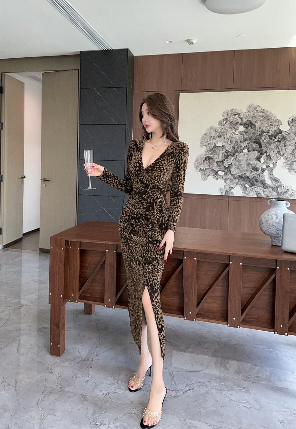 Long elasticity low-cut long sleeve sexy dress