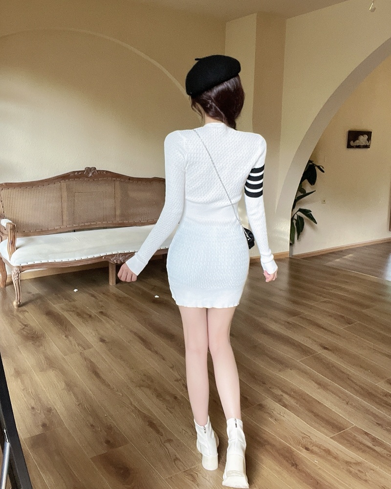 Package hip dress knitted T-back for women