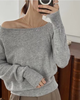 Loose Korean style pullover temperament pure sweater