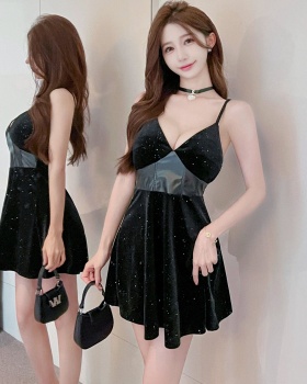 V-neck pinched waist sexy sling splice dress