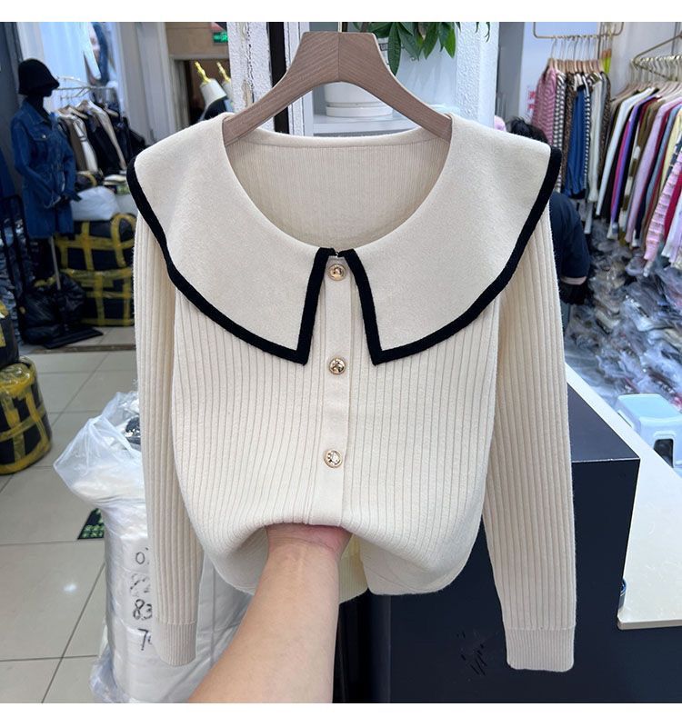 Show young temperament autumn and winter tender tops for women