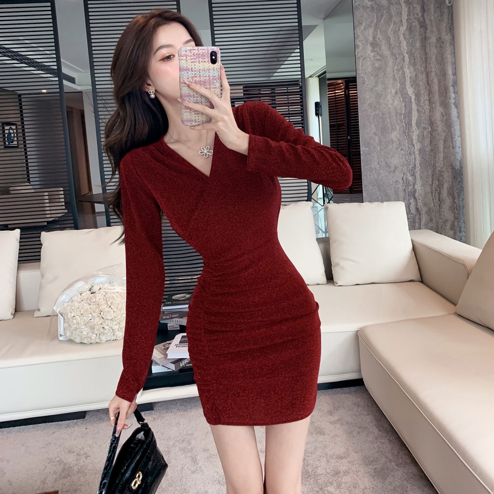 Pinched waist slim T-back fold V-neck dress