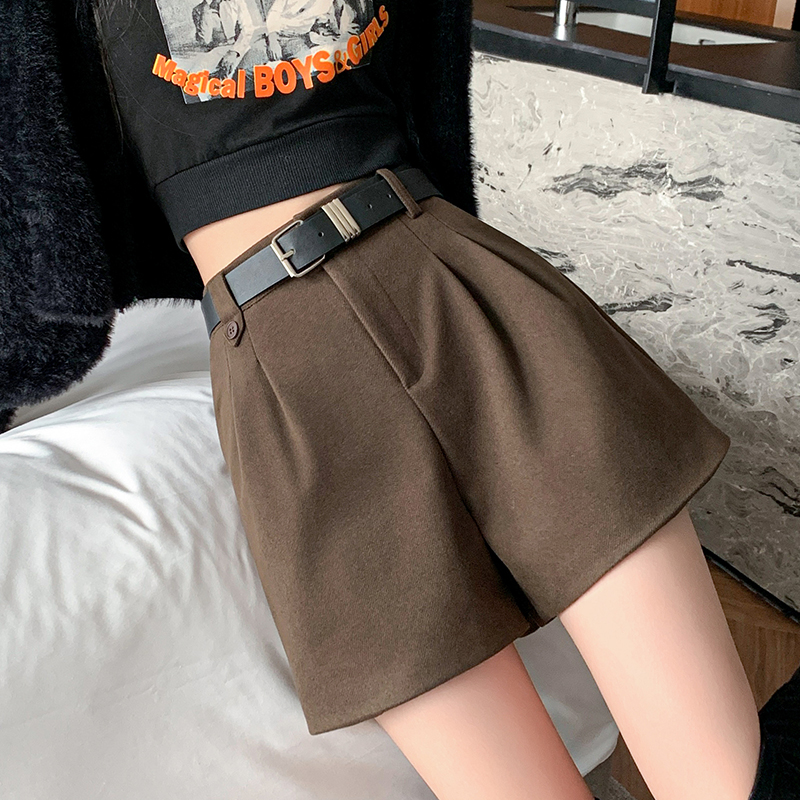 Woolen winter slim with belt high waist shorts