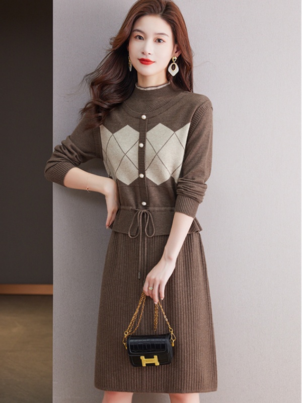 Long wool dress autumn and winter sweater dress for women