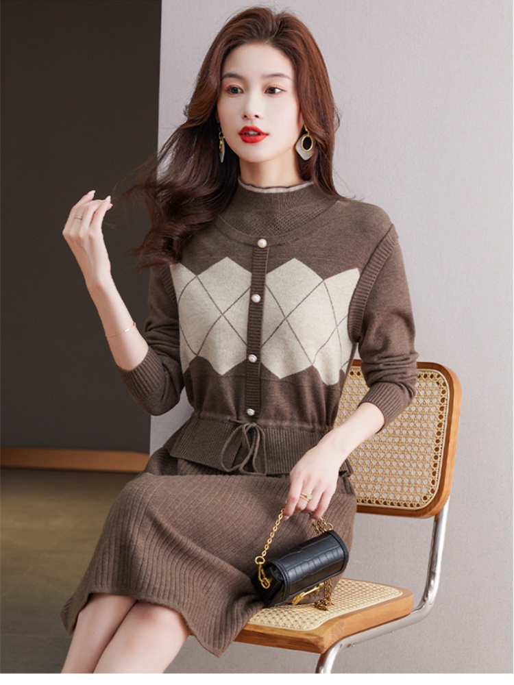 Long wool dress autumn and winter sweater dress for women