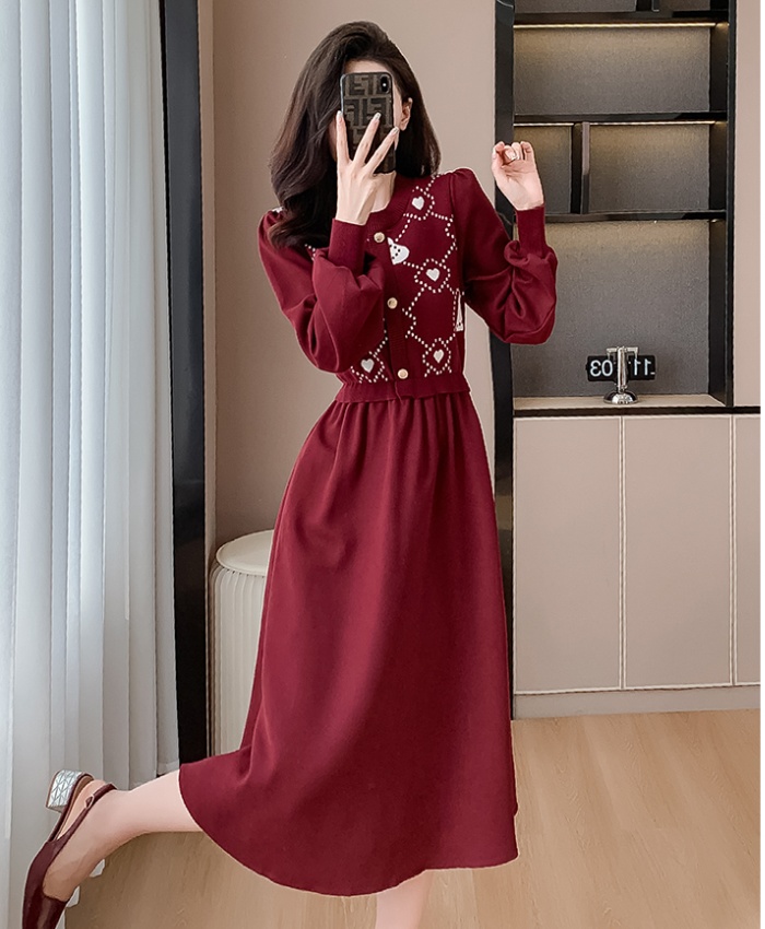 Autumn and winter temperament knitted slim dress