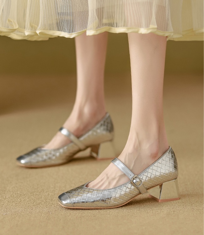 Silver wears outside shoes sheepskin high-heeled shoes