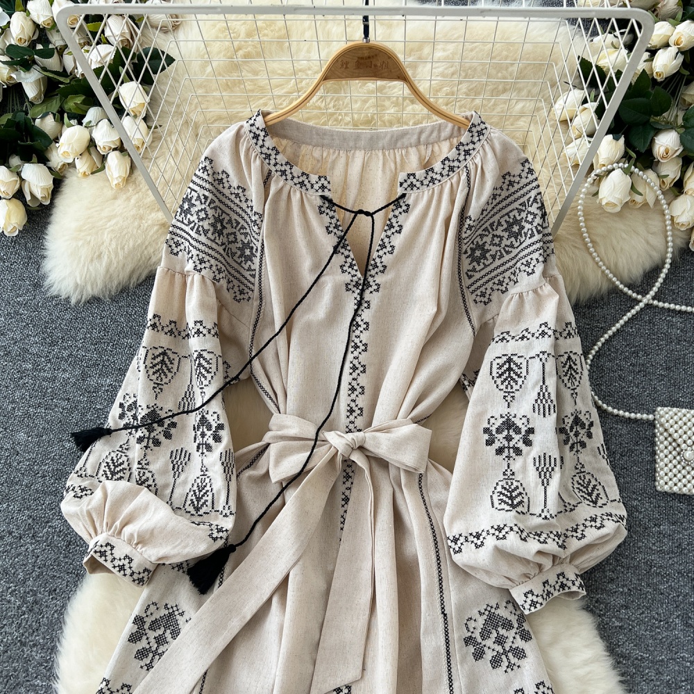 National style lantern sleeve travel loose dress for women