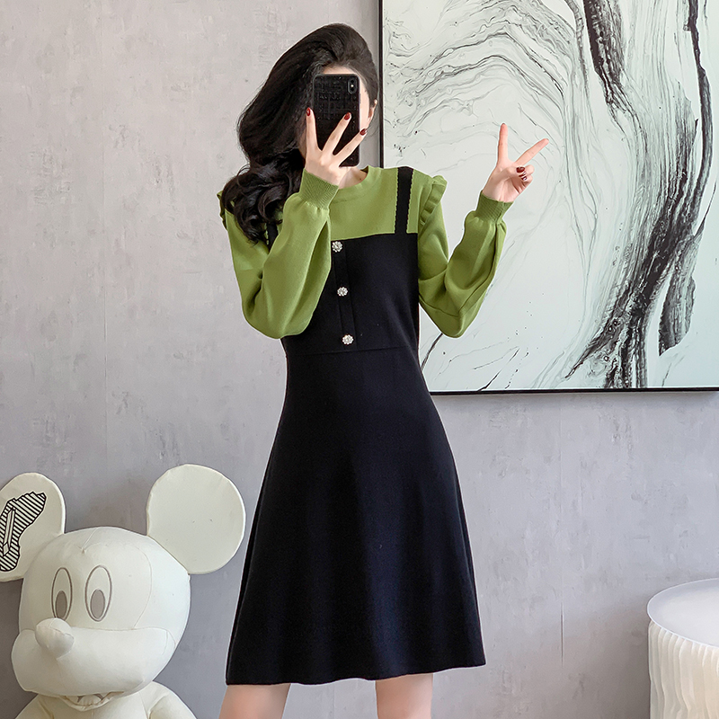 Long sleeve ladies knitted autumn and winter temperament dress