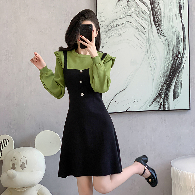 Long sleeve ladies knitted autumn and winter temperament dress