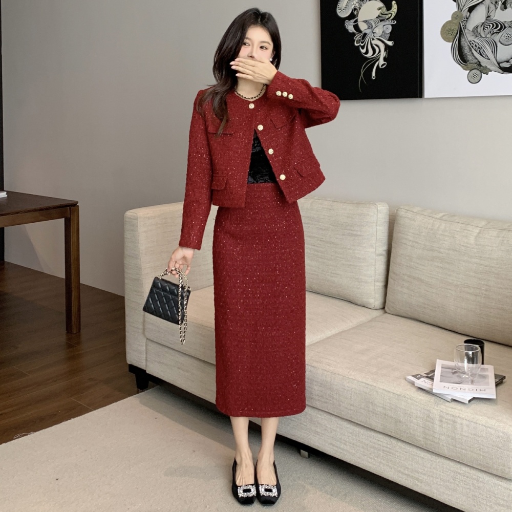 Red chanelstyle autumn and winter long skirt 2pcs set