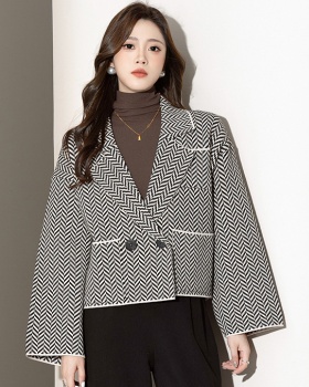 Chanelstyle loose temperament tops knitted fashion cardigan