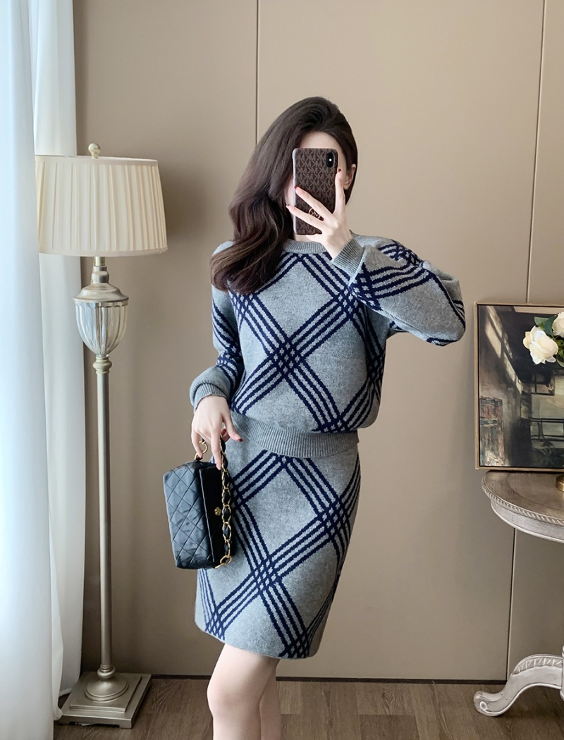 Casual sweater autumn and winter skirt 2pcs set for women