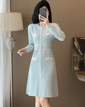 Long A-line liangsi knitted dress for women