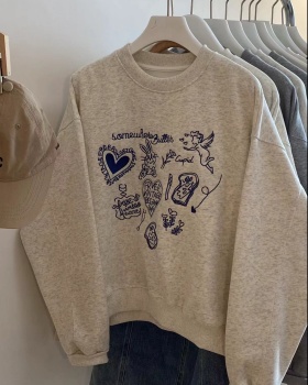 Heart round neck hoodie chest embroidery tops