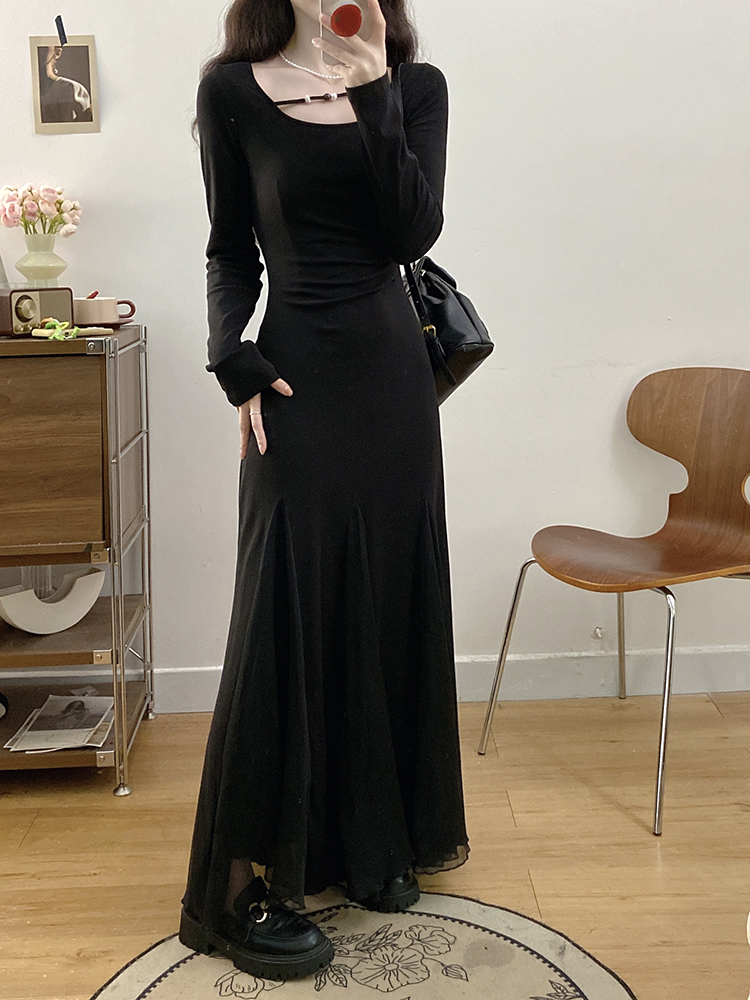 Temperament black slim large yard dress for women