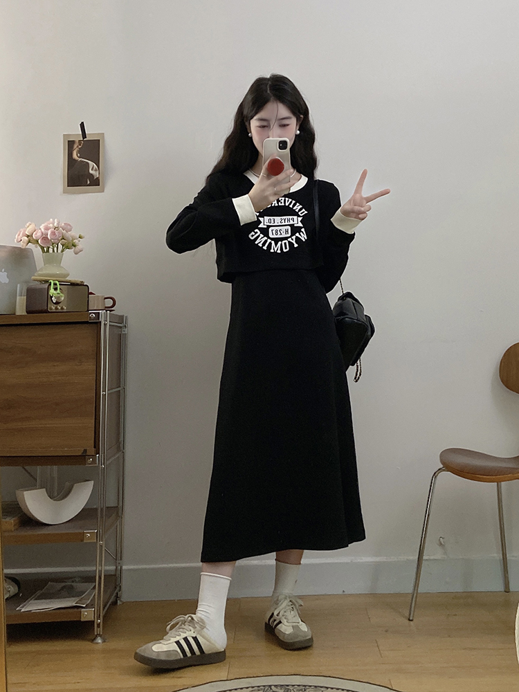 Round neck large yard temperament fat slim black dress