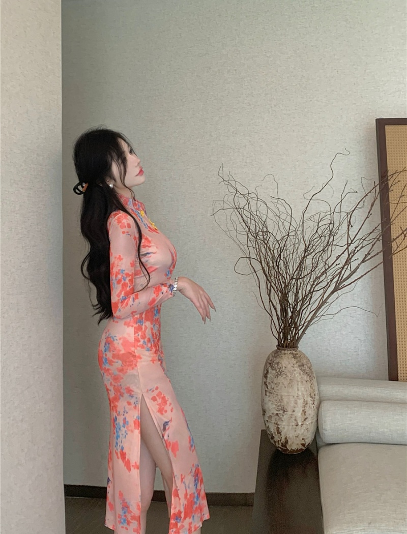 Special modern cheongsam elegant perform dress for women