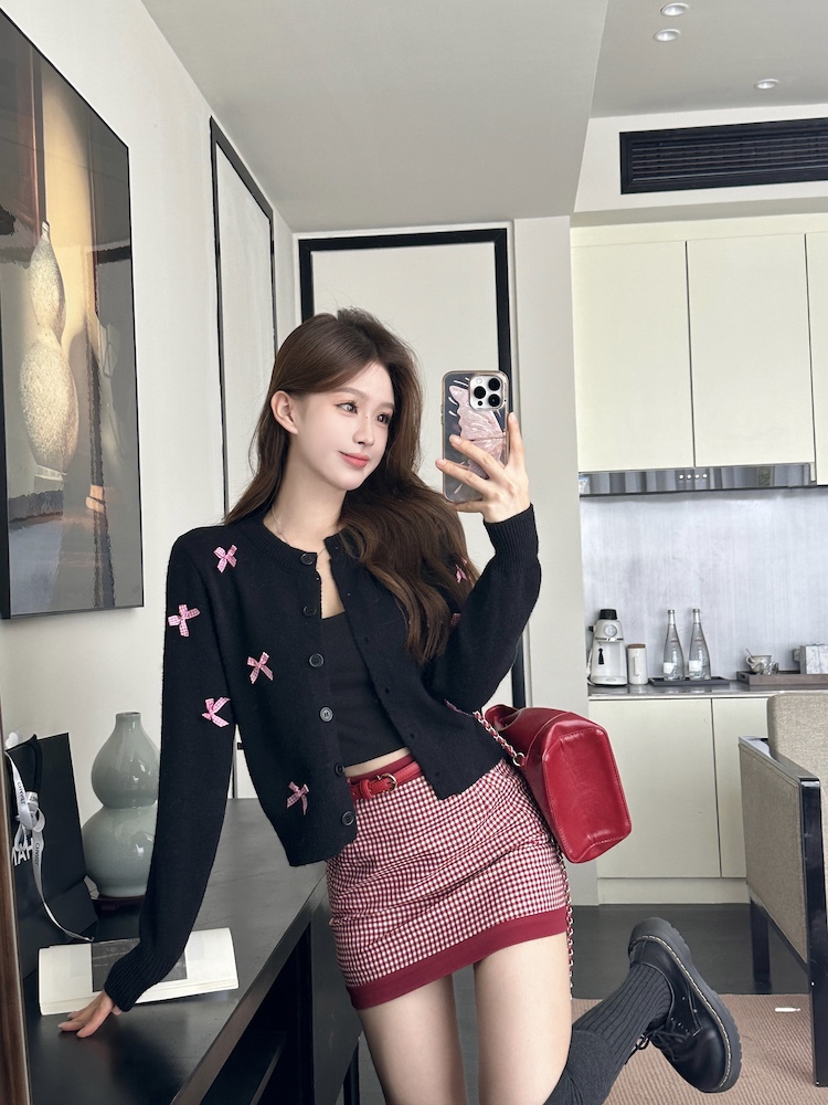 Short round neck slim coat knitted bow autumn sweater