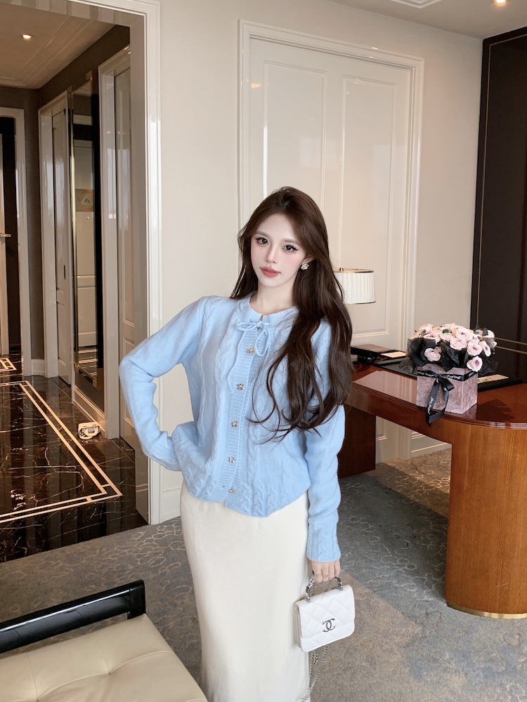 Knitted sweater autumn and winter cardigan for women