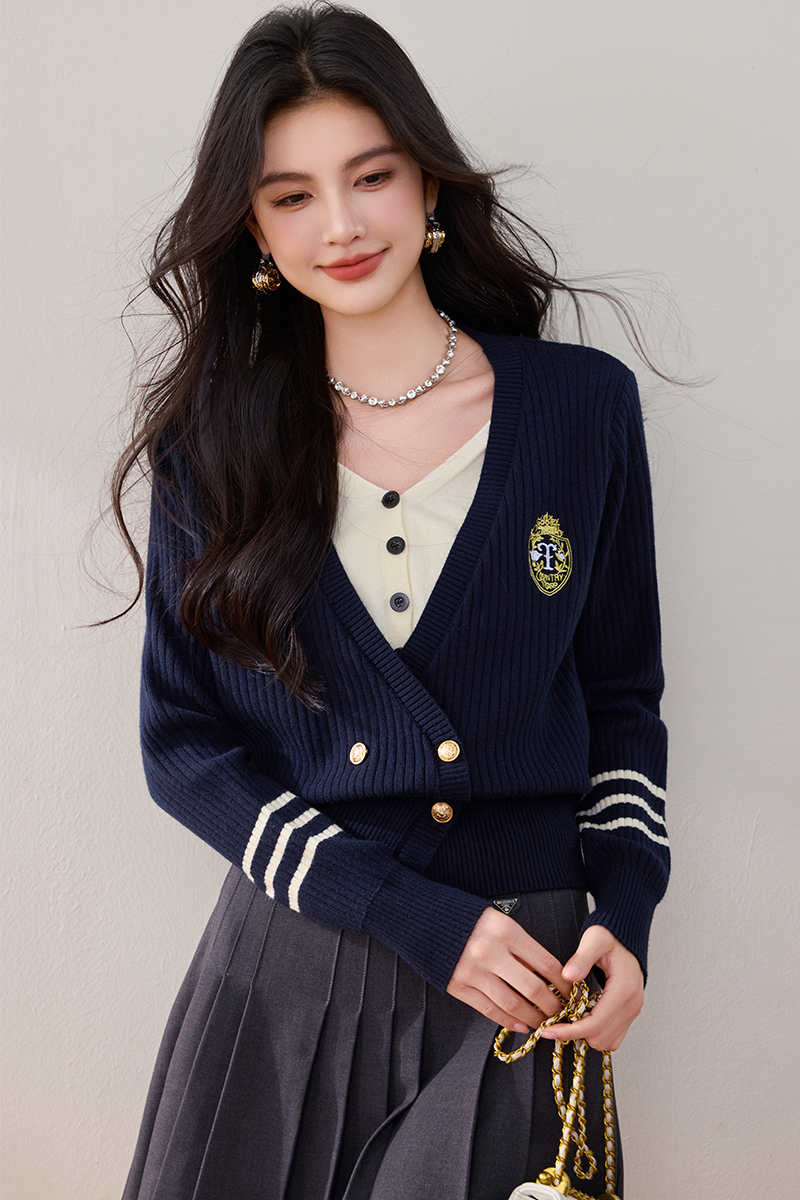 Embroidery Pseudo-two cardigan college style tops for women