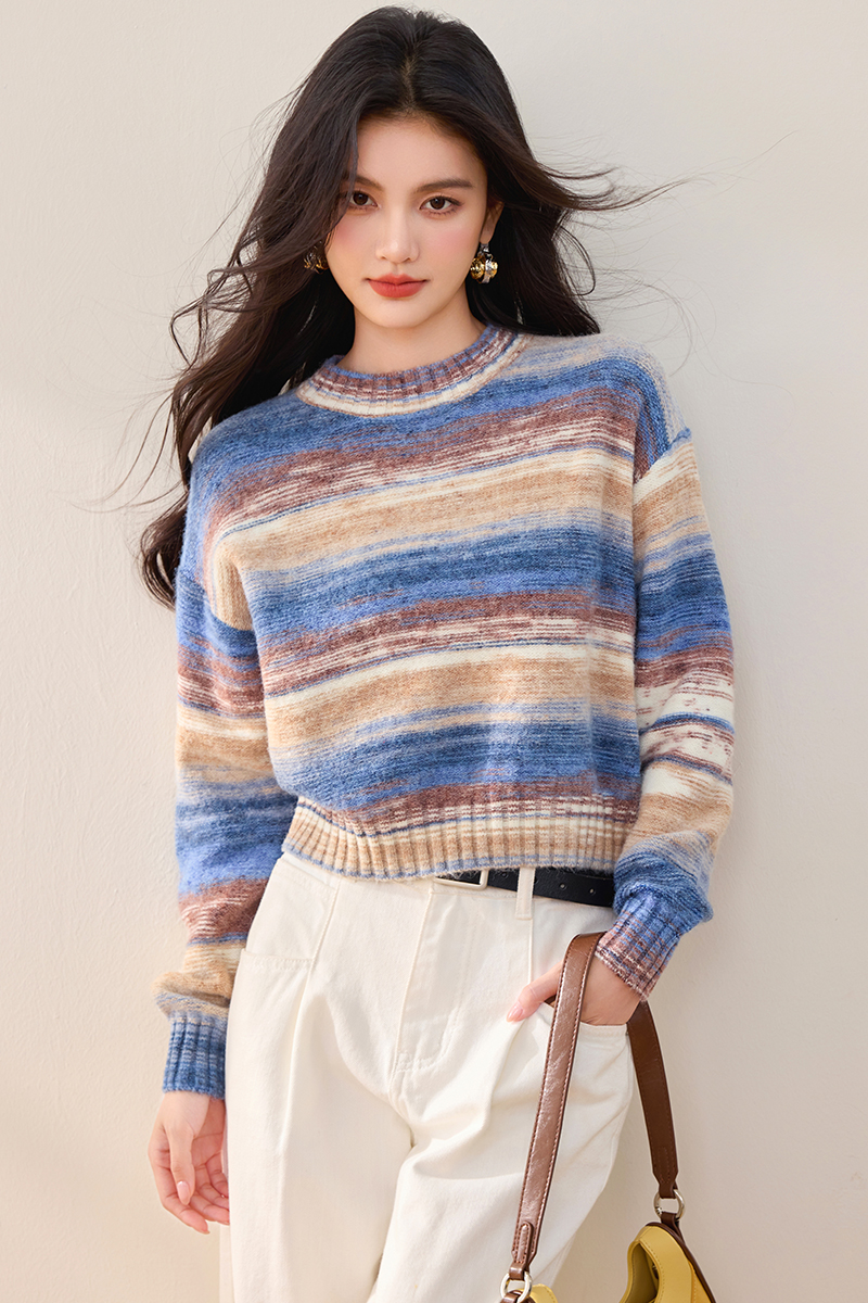 Round neck retro sweater gradient coat for women