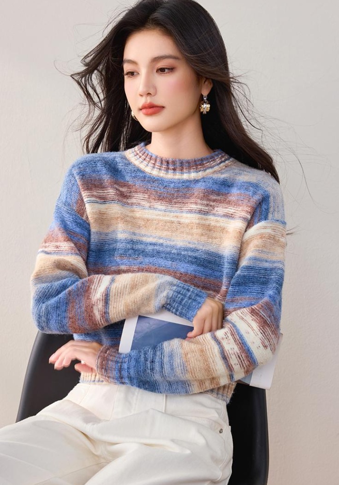 Round neck retro sweater gradient coat for women