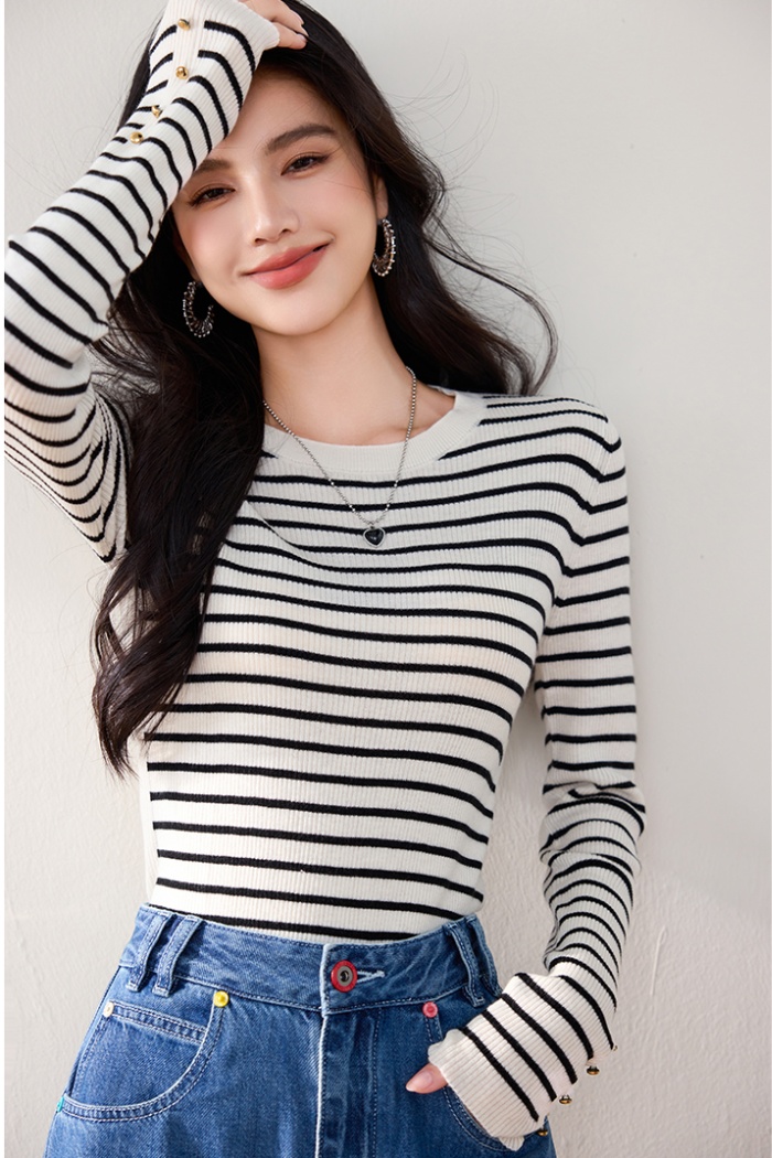 Bottoming mixed colors sweater black-white tops for women