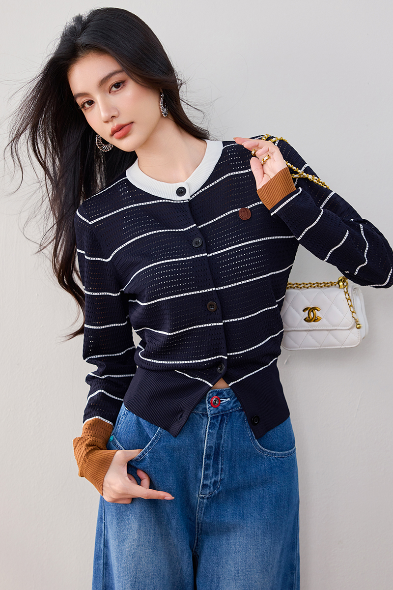 Long sleeve hollow autumn tops commuting pinched waist sweater