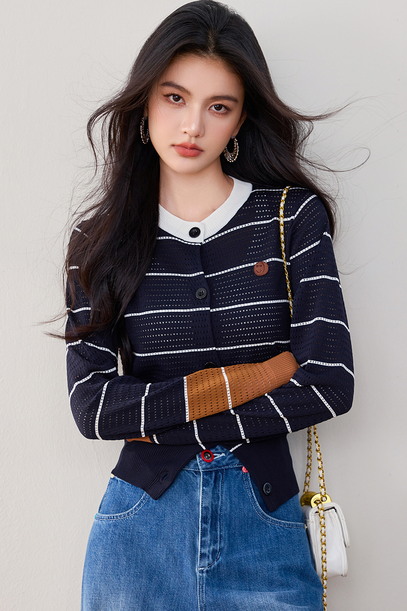 Long sleeve hollow autumn tops commuting pinched waist sweater