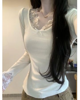 White short lace bow autumn sweater