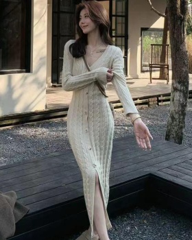 Split knitted autumn and winter fashion slim dress