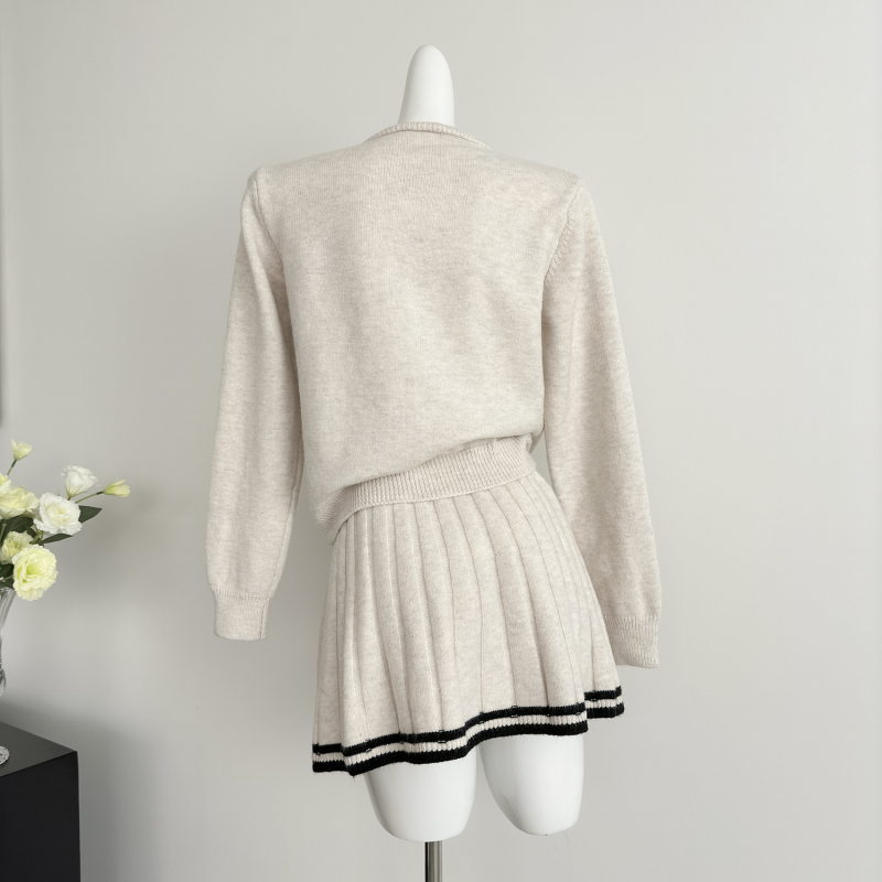 College style skirt slim cardigan 2pcs set for women