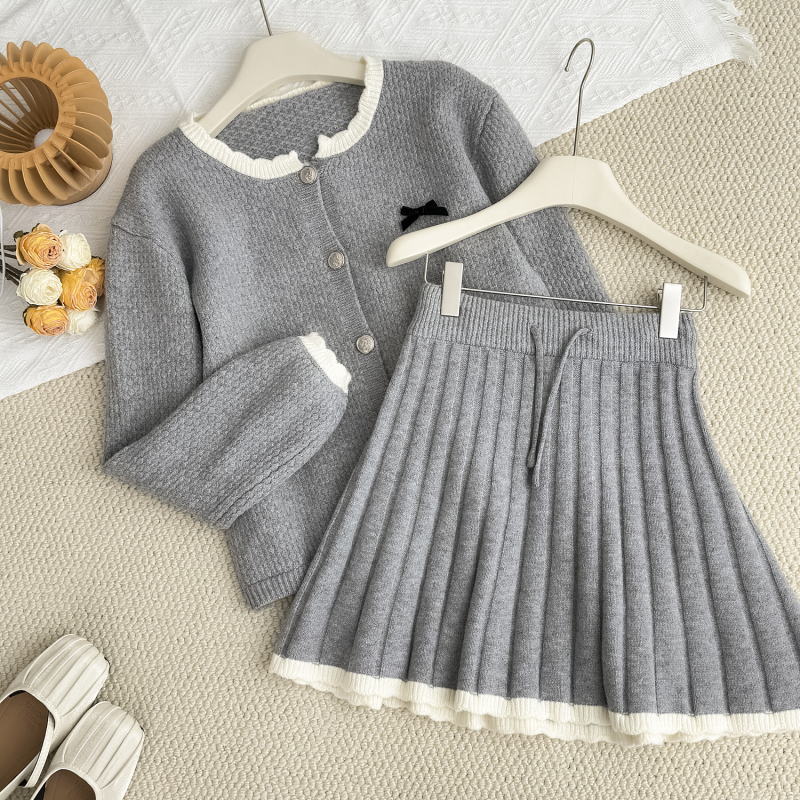 Korean style skirt autumn cardigan 2pcs set