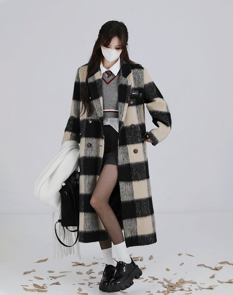 Plaid black-white overcoat Korean style long woolen coat