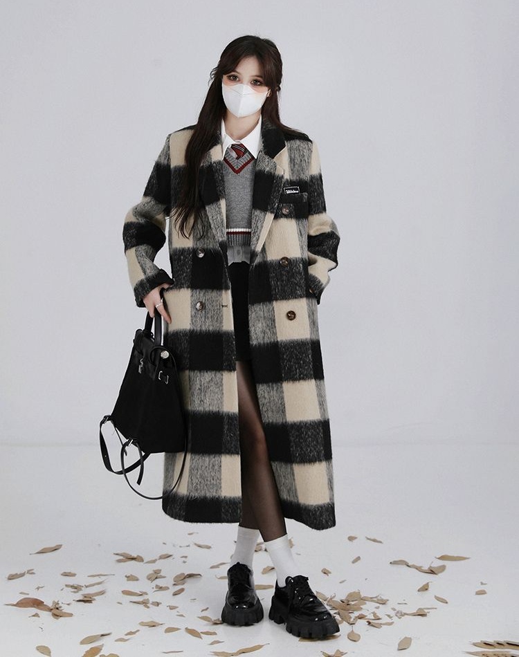 Plaid black-white overcoat Korean style long woolen coat