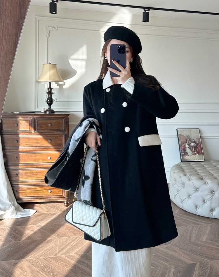 Short black woolen coat thick woolen overcoat