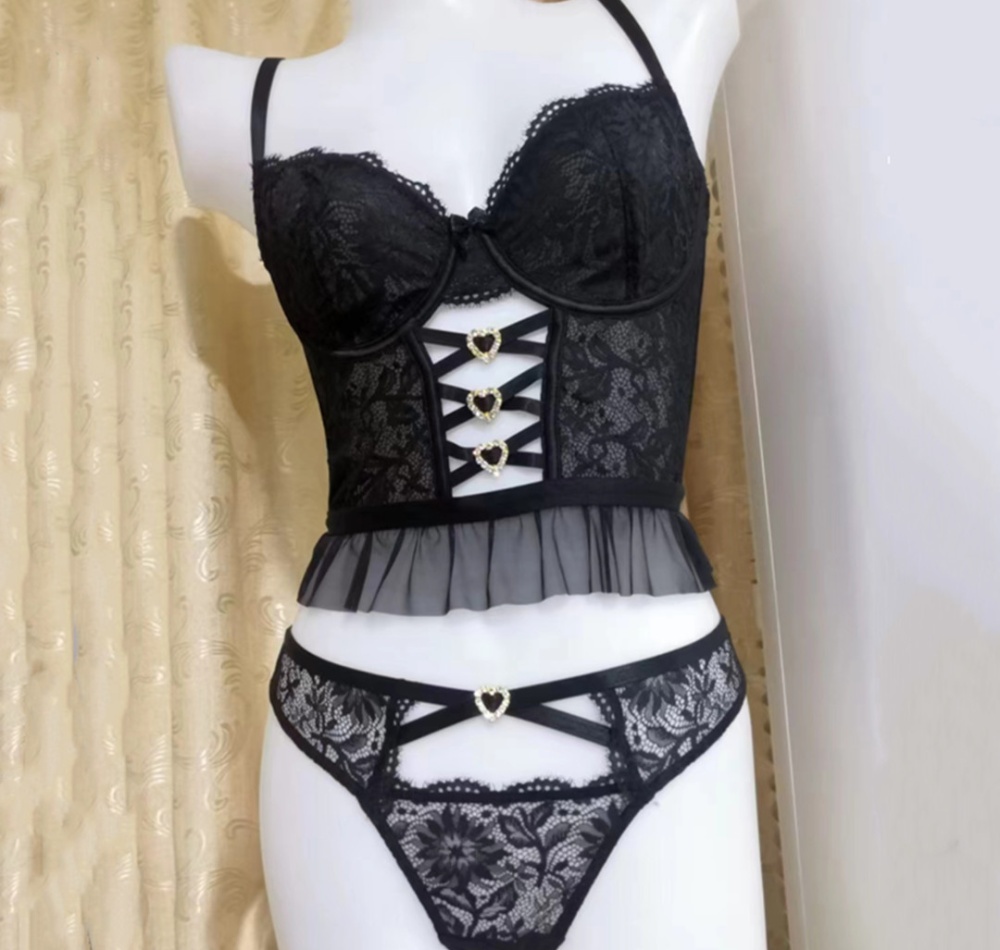 Hollow embroidered underwear body sculpting very thin Bra