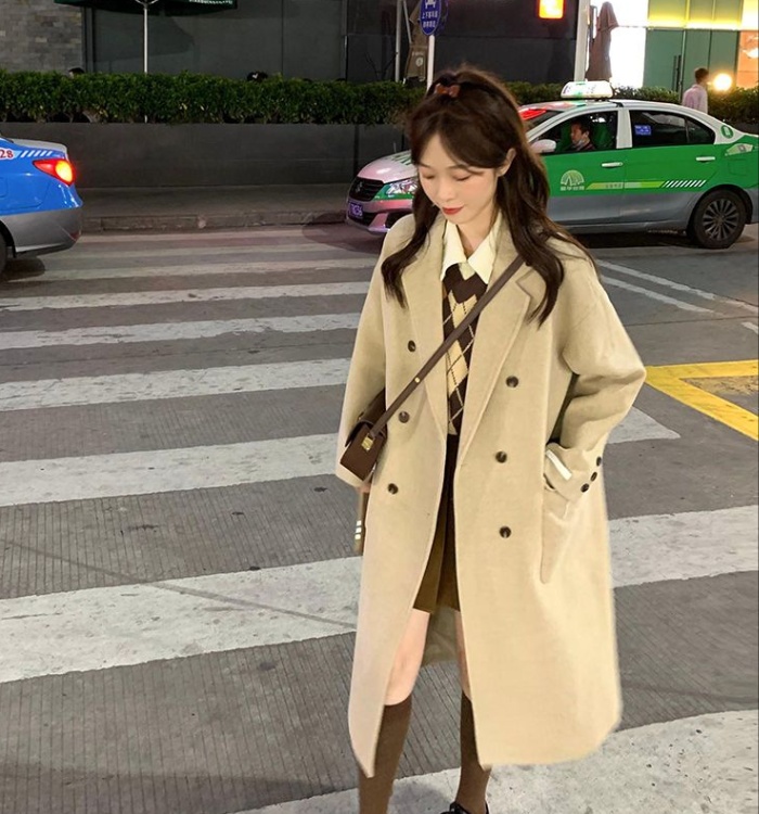 Korean style Hepburn style woolen coat for women