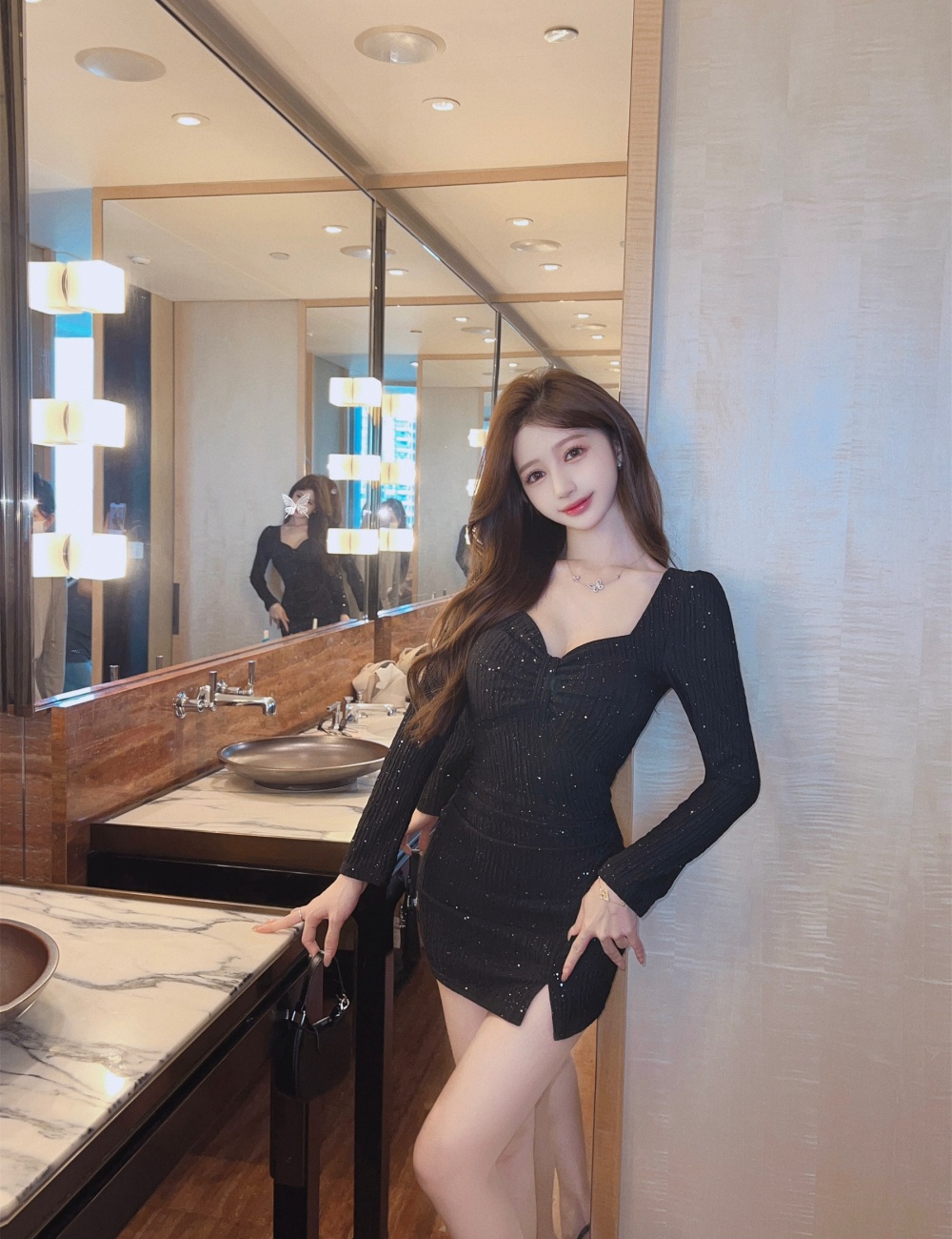 Low-cut long sleeve elasticity package hip sexy dress